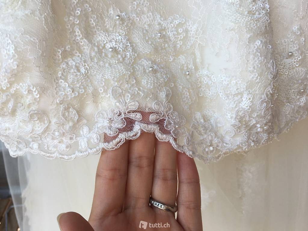 Traumhaftes Brautkleid Zu Verkaufen In Zürich Kaufen