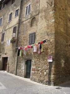Tuscany Villas Photo Contest Entry  'Clever Clotheslines