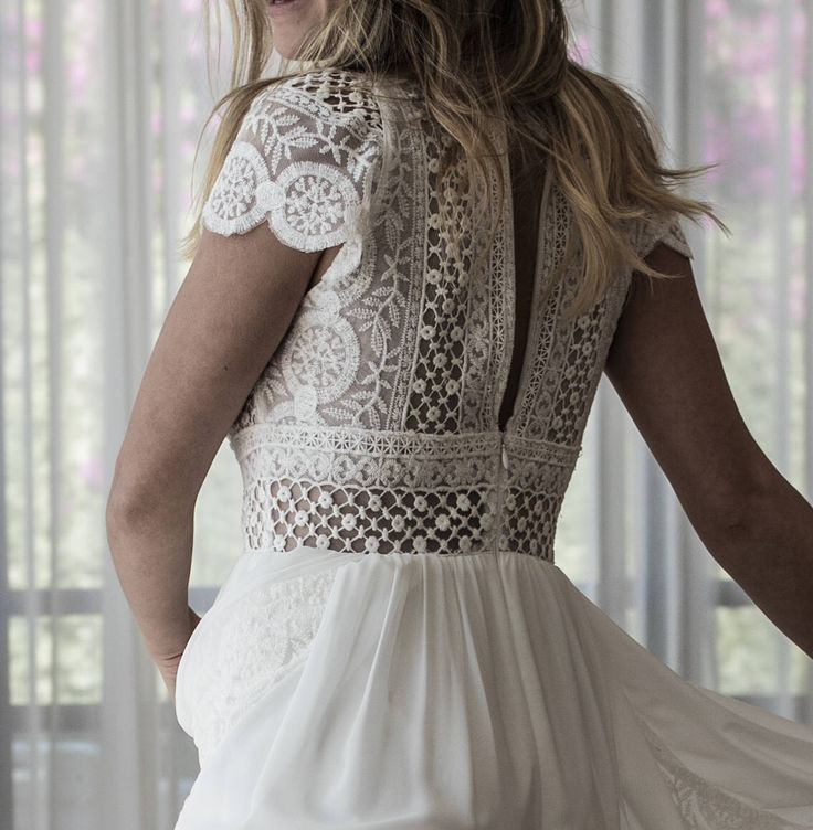 Vintage Schnitt Für Dieses Hübsche Hochzeitskleid In 2020