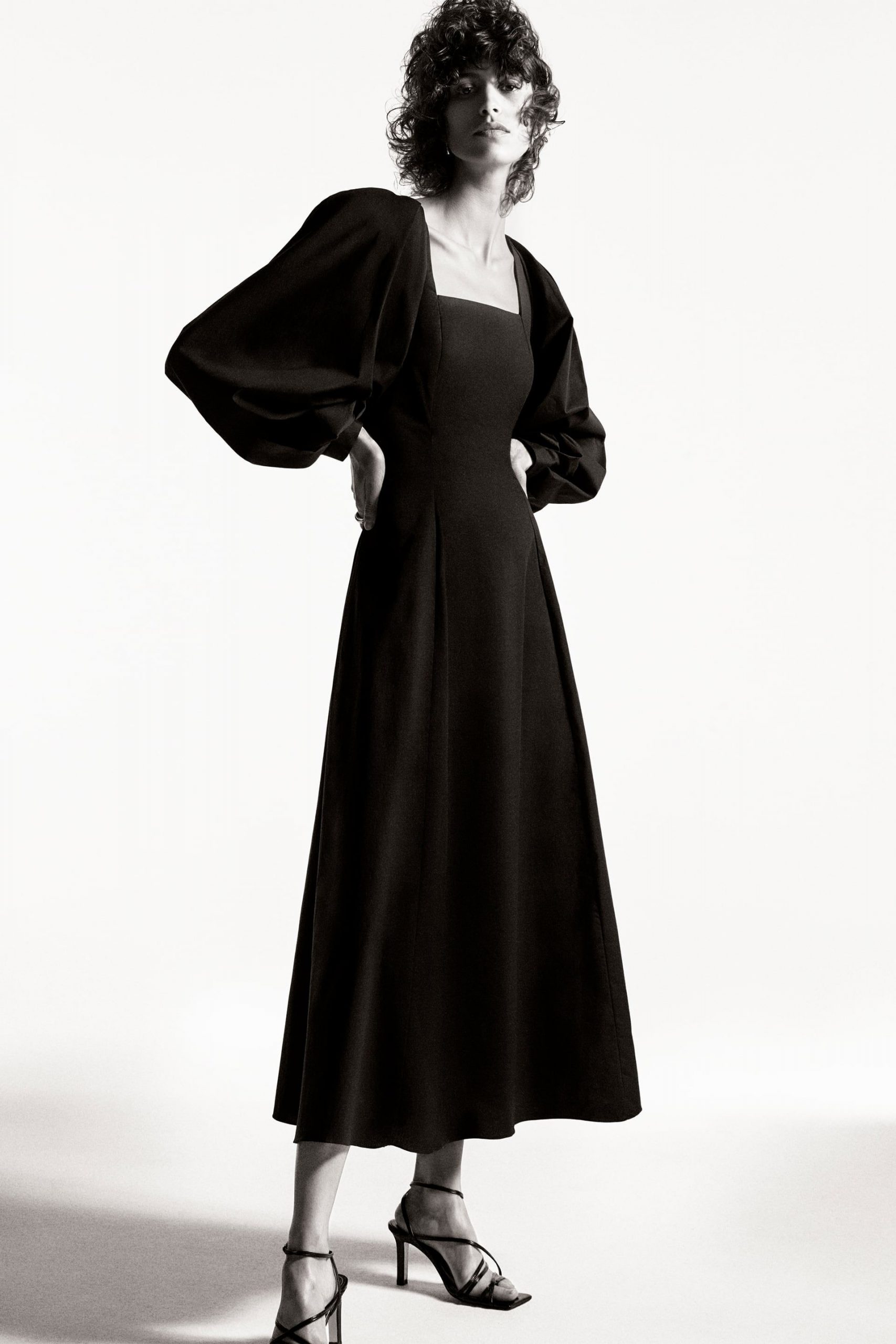 Voluminous Midi Dress  View Alldresseswoman  Zara