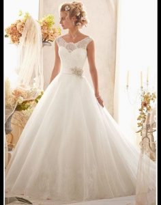 Weiße Brautkleider  Kleider Hochzeit Hochzeitskleid