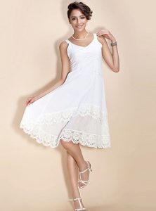 Weißes Sommerkleid Knielang