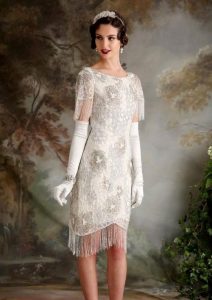 Das 20Er Jahre Kleid Erlebt Ein Comeback In Den Modernen